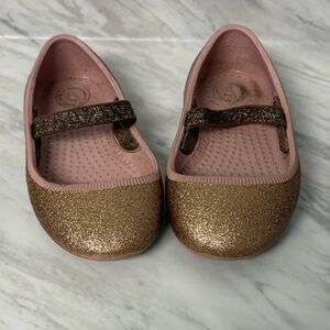 Native toddler size C6 gold glittery ballet flats